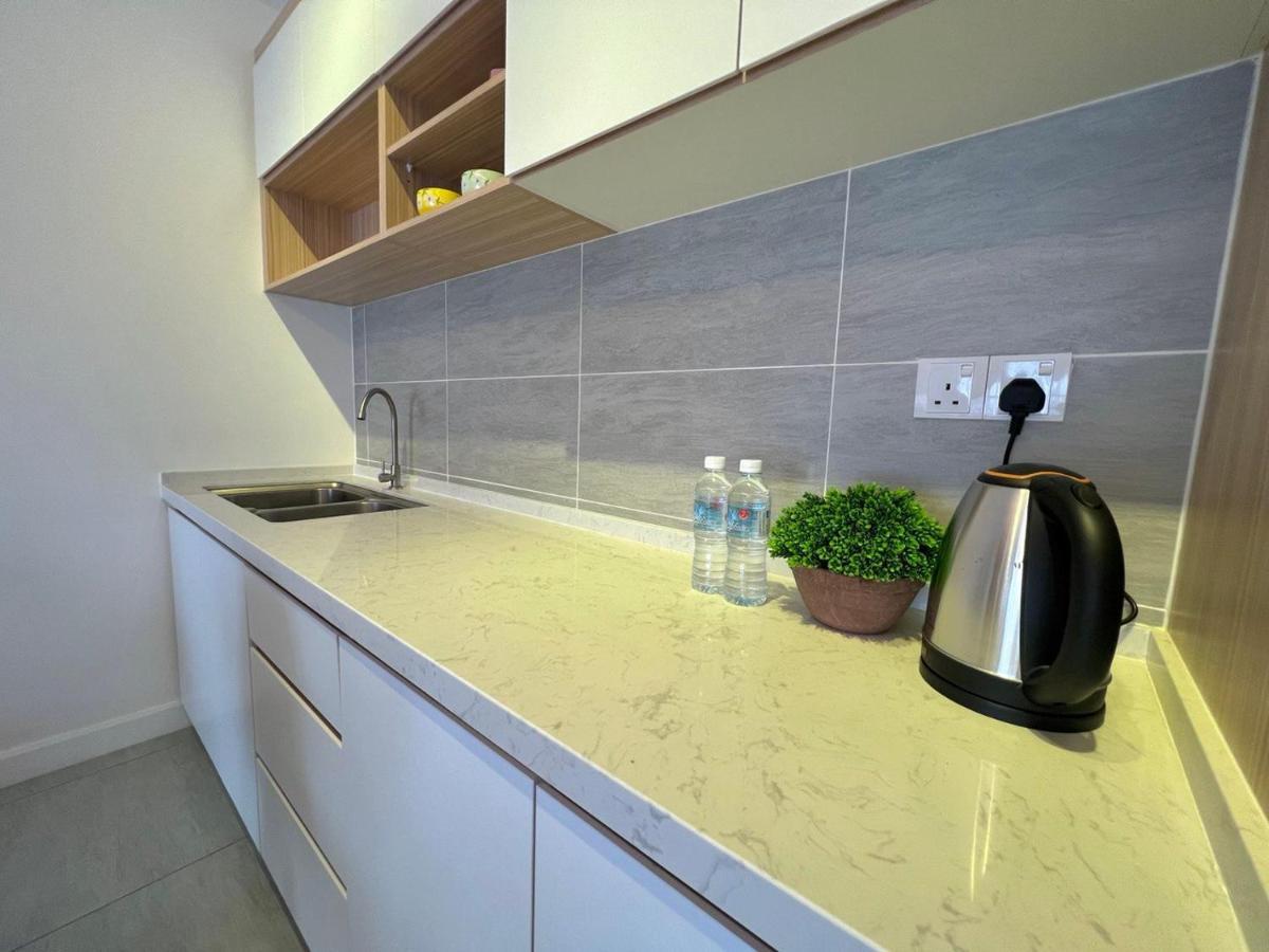 Free Parking # 2 Bed Family Bellsuite - Sepang Klia Kota Warisan Екстер'єр фото